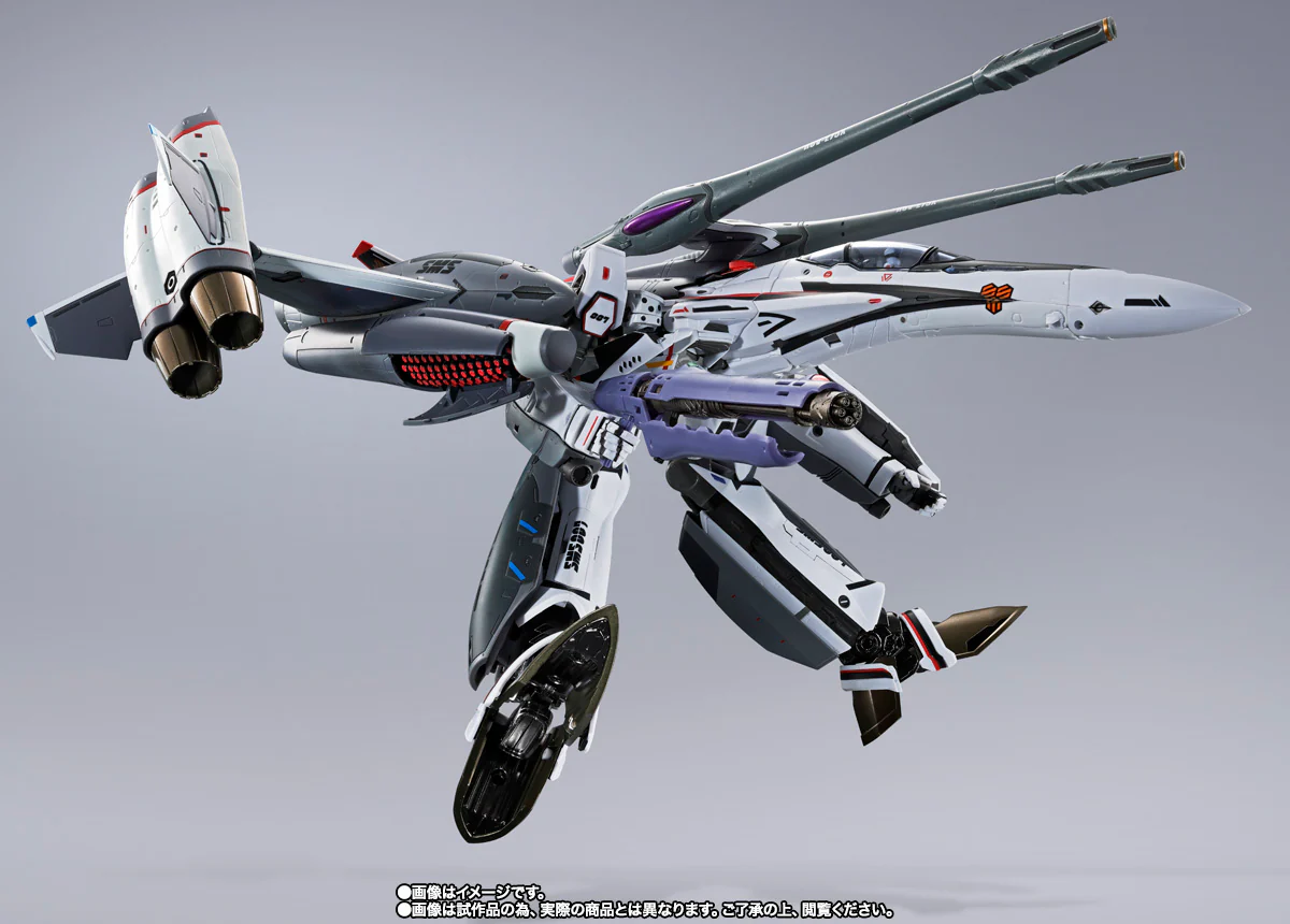 DX CHOGOKIN VF-25F TORNADO MESSIAH VALKYRIE  (ALTO SAOTOME USE) REVIVAL Ver. - Image 4