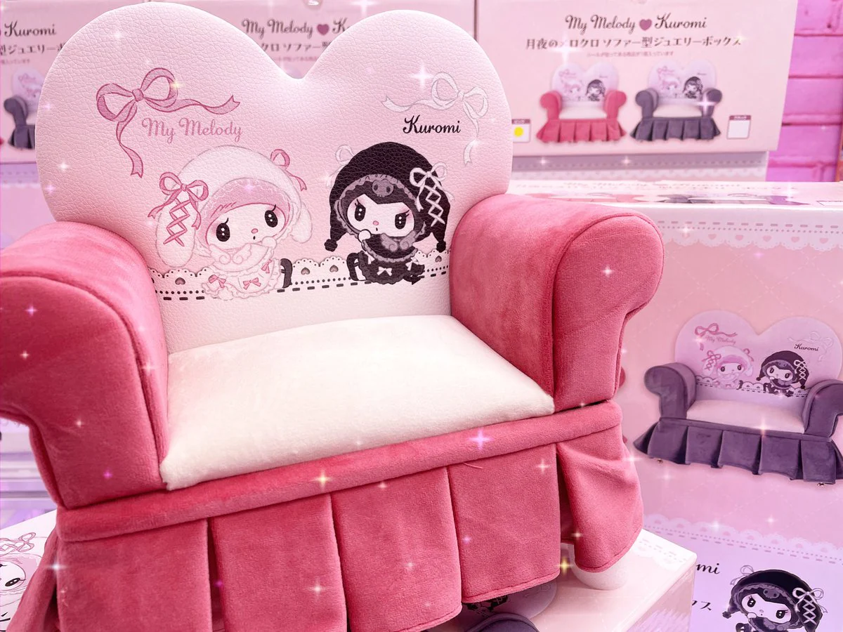 Sanrio - My Melody Kuromi Moonlit MeroKuro Sofa-shaped Jewelery Box - Image 2