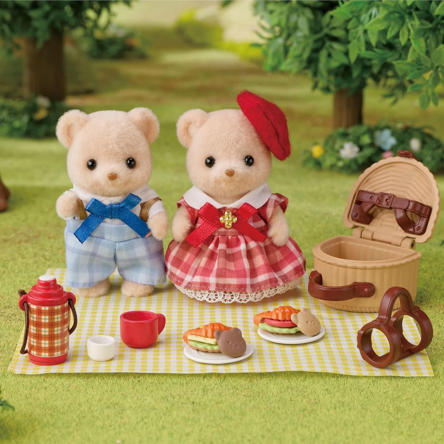 Sylvanian Families - Bisquet Bear Brothers -Picnic Lunch Set- - Image 2
